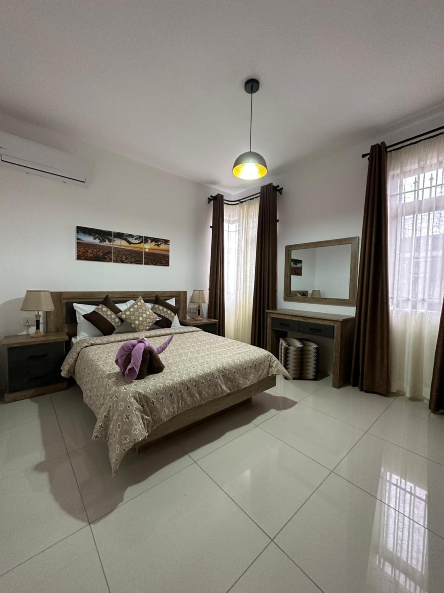 Seasand-Entire Luxury 3 Bd Condo - Close To Beach Flic en Flac Exterior foto