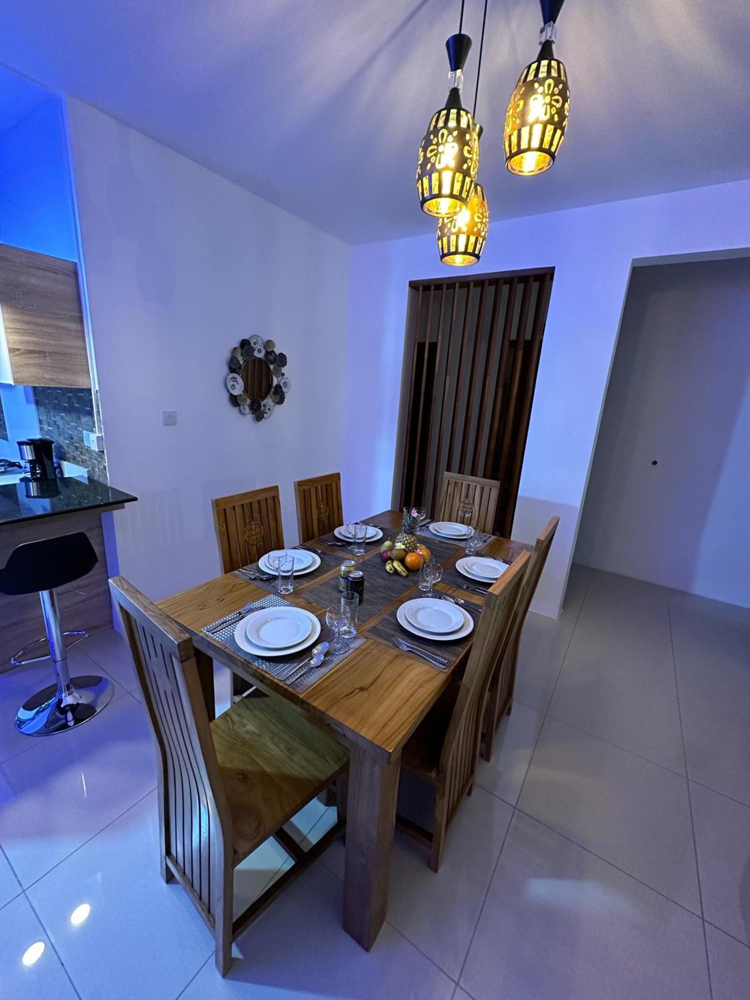 Seasand-Entire Luxury 3 Bd Condo - Close To Beach Flic en Flac Exterior foto
