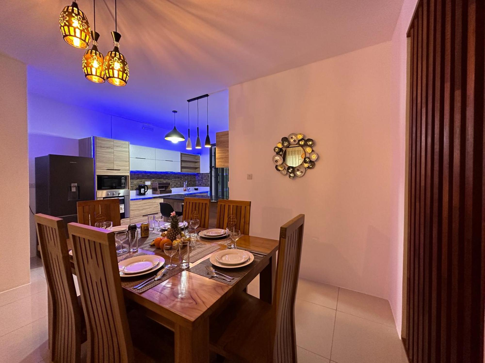 Seasand-Entire Luxury 3 Bd Condo - Close To Beach Flic en Flac Exterior foto